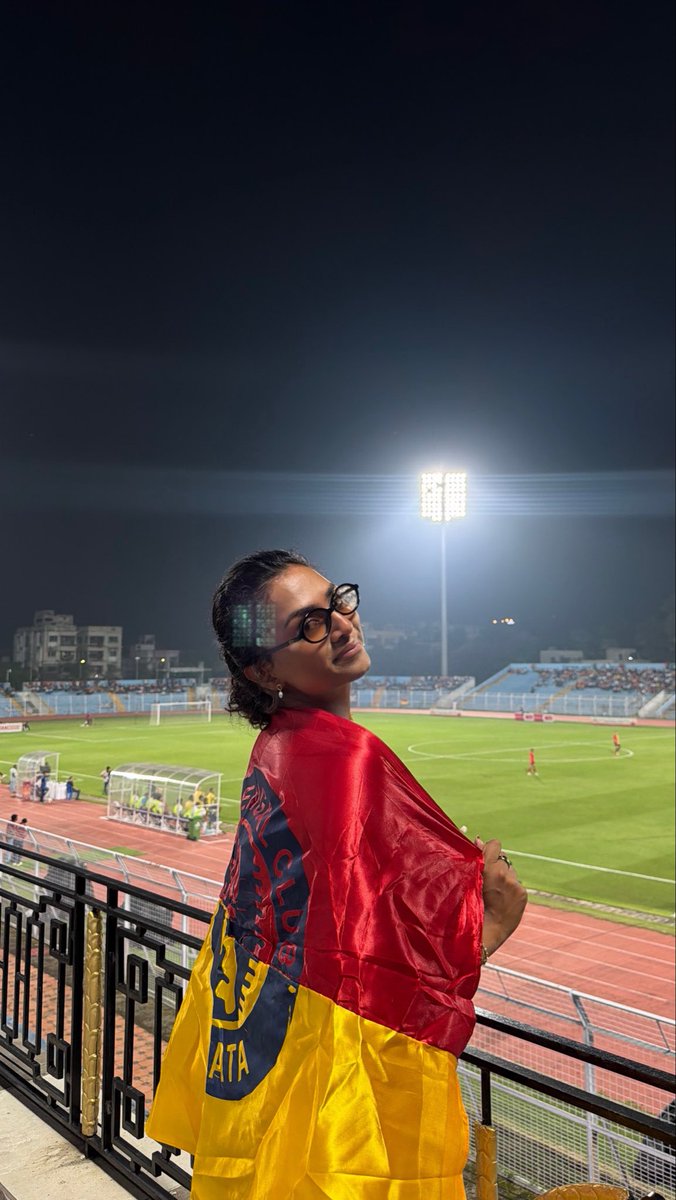 davina_thfc's tweet photo. The REAL club of Kolkata @eastbengal_fc ♥️ https://t.co/sHy5suX7vH