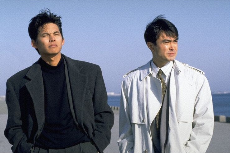 oricon's tweet photo. 織田裕二×石黒賢、1993年の名作ドラマ
『振り返れば奴がいる』無料放送決定
https://t.co/Puq5isGYOb
⠀
三谷幸喜氏が脚本を手がけ、1993年に放送された名作医療ドラマ。対照的な信念を持つ2人の医者が、激しく対立しながらも医療の現場で向き合う姿を描く。主題歌はCHAGE and ASKA「YAH YAH YAH」。 https://t.co/bFHk8mmfjy
