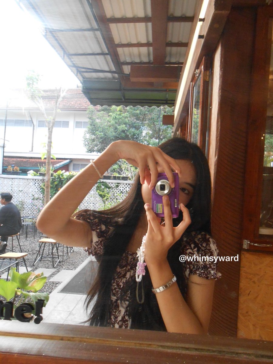 whimsyward's tweet photo. wts — want to sell 💜

nikon coolpix s3300 in purple 💜

no minus
kelengkapan fullset yaa 

💰1.500
🍊shopee avail (+adm)
t. digicam kamera digital camera sony canon #zonauang https://t.co/4b4YEGOZmz