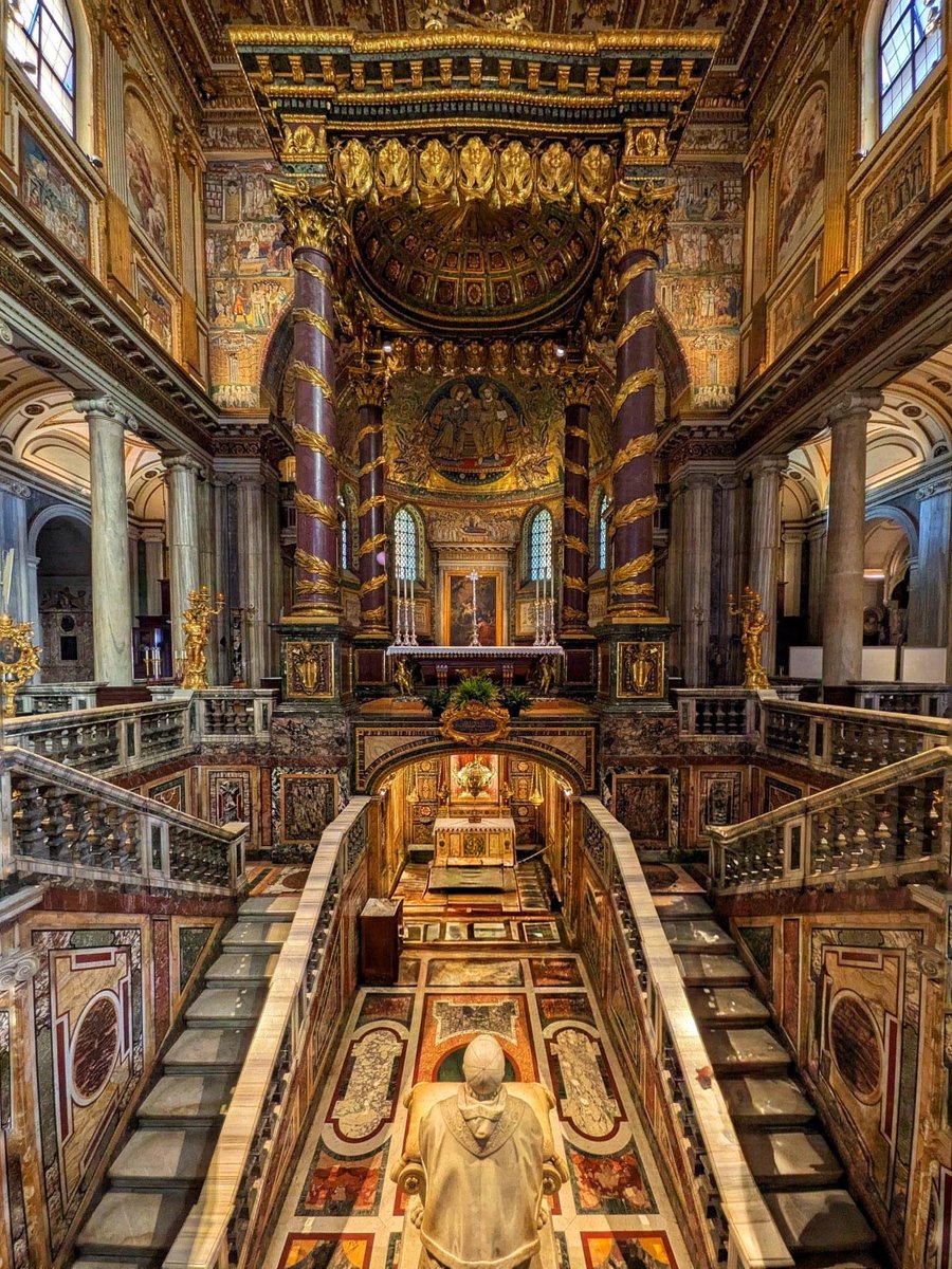 bymortalhand's tweet photo. The Papal Basilica of Santa Maria Maggiore is the largest and most important church in Rome dedicated to the Virgin Mary https://t.co/rNKYrYdvtn