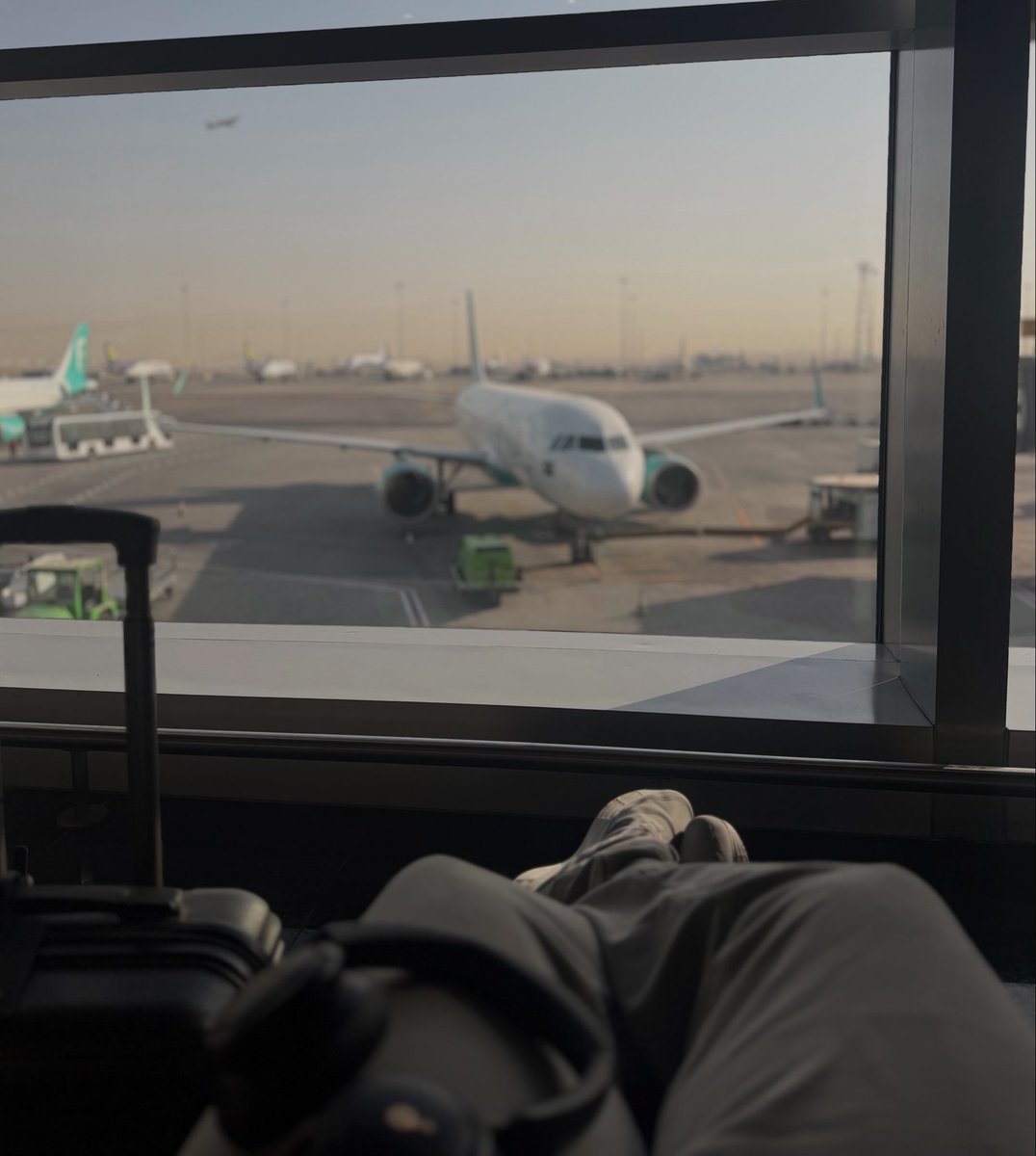 kh_i88's tweet photo. مؤمن بأن السفر نوع من أنواع الطب البديل. https://t.co/0GDK8vAbNu