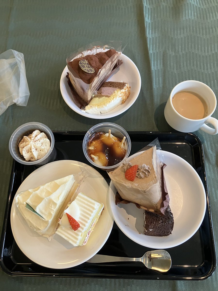 obun0263's tweet photo. デブ確定… https://t.co/0GW3HGdnPx