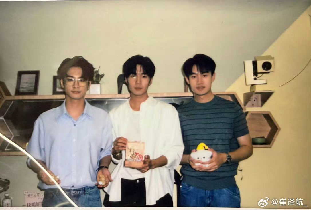 myuniversedump's tweet photo. the happiest room
#HeartSignalS9 https://t.co/nIbknPmEnM