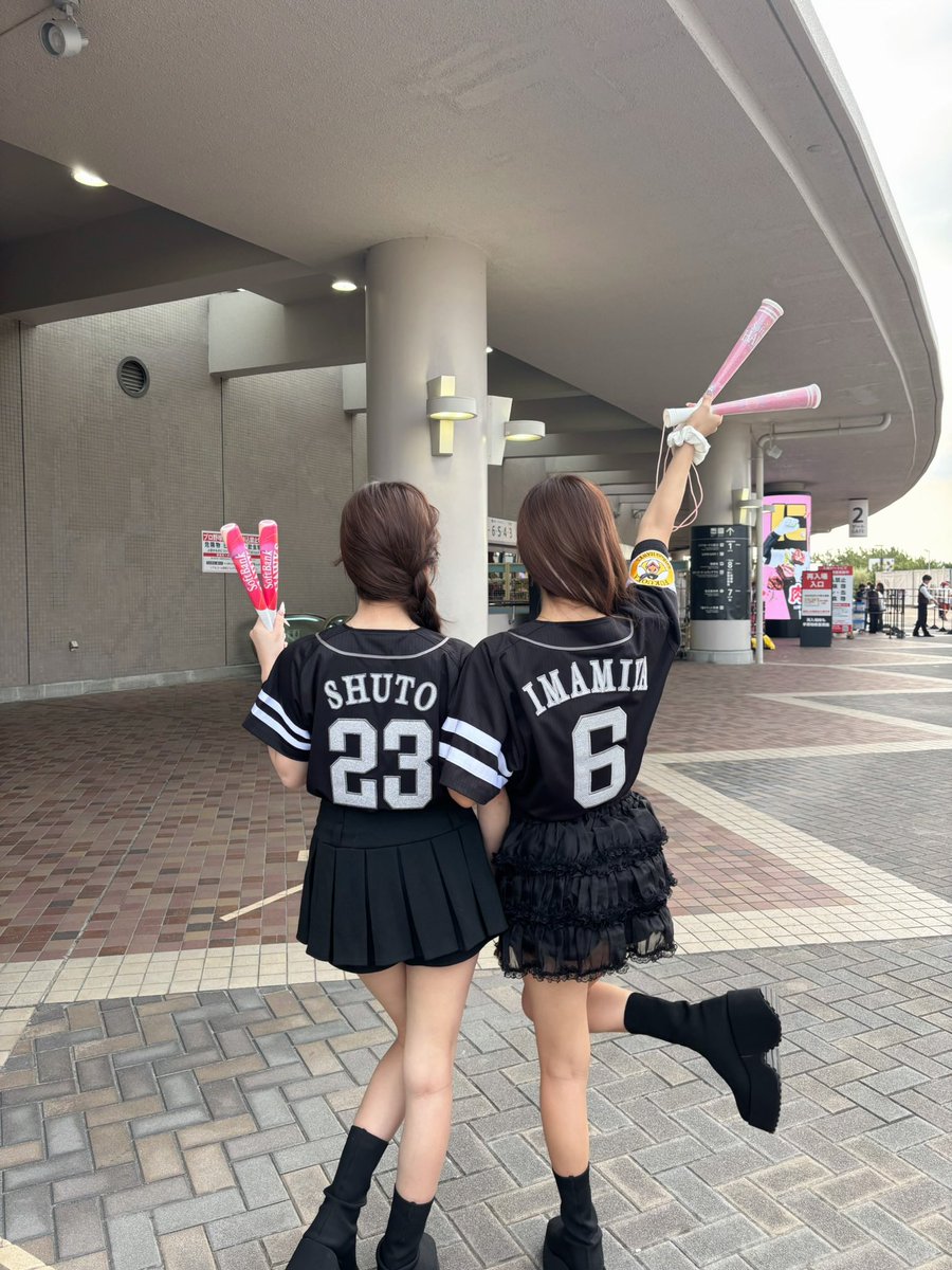 _01mmy_'s tweet photo. ホークスファンの女の子とお友達なりたい⚾️♡
わーんシーズン終わっちゃって寂しい～( : _ : )

#ホークスファンと繋がりたい #鷹ガール https://t.co/tBxJhLxpV3