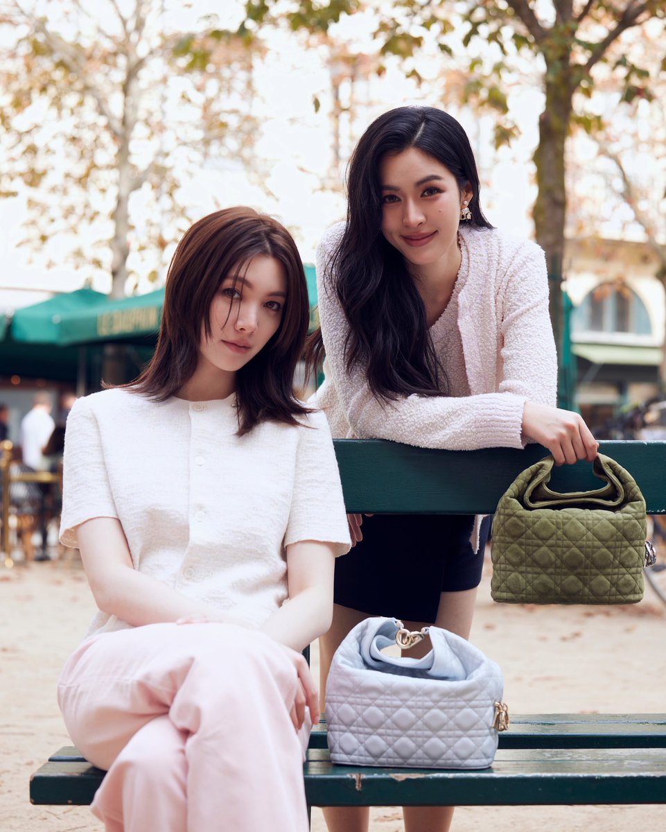 lonongnub_trend's tweet photo. ยู้ฮูวววววว โว้วๆๆๆๆๆๆๆ เช็คเสียงคนพร้อมลุยเพื่อ Lingling Kwong and Orm Kornnaphat หน่อยค่าาาาาา

#LingOrmDiorSummer27 #LinglingKwong #OrmKornnaphat  #LingOrm #Dior #DiorSummer27 #PFW https://t.co/muHBycLavh