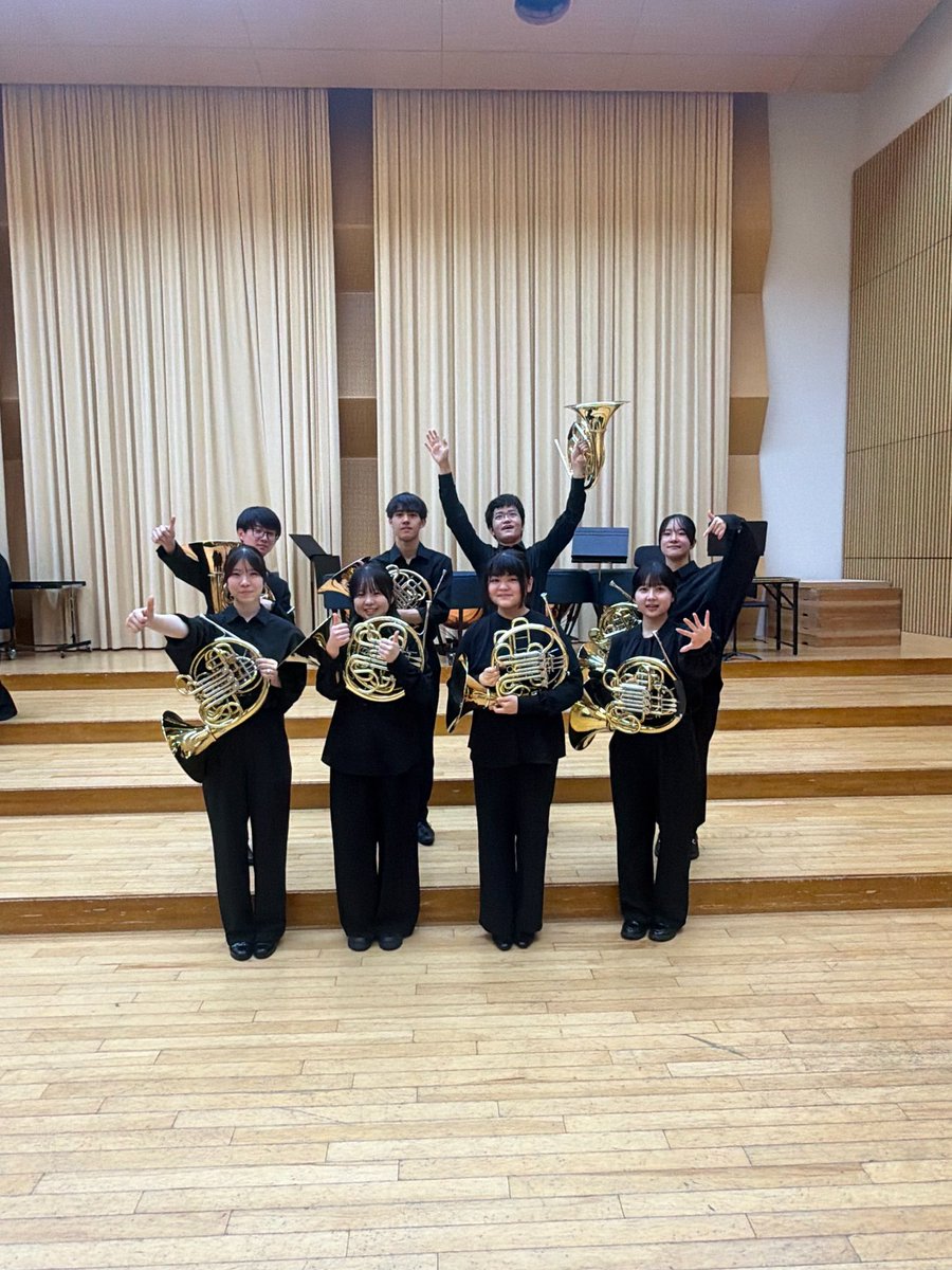 kunitachi_horn's tweet photo. 国立音楽大学ホルン研究室学内演奏会終演いたしました🎶
学内限定での演奏会でしたが、沢山の方に演奏を聞いていただき、貴重な時間を過ごすことができました❗️
今後とも国立音楽大学ホルン研究室をよろしくお願いいたします🙇 https://t.co/ajrDkxj8TP