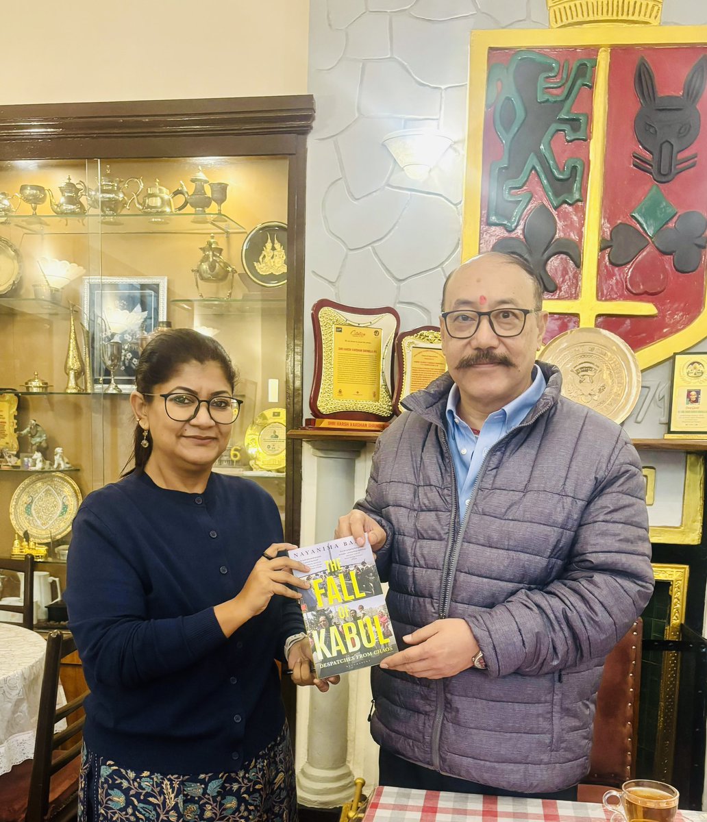 NayanimaBasu's tweet photo. A special moment presenting my book ‘The Fall of Kabul’ to Ambassador @harshvshringla who was India’s Foreign Secretary when the Taliban took over Afghanistan in Aug 2021. Deeply indebted for his support and guidance during those challenging days. https://t.co/ocnlxqHw4B
