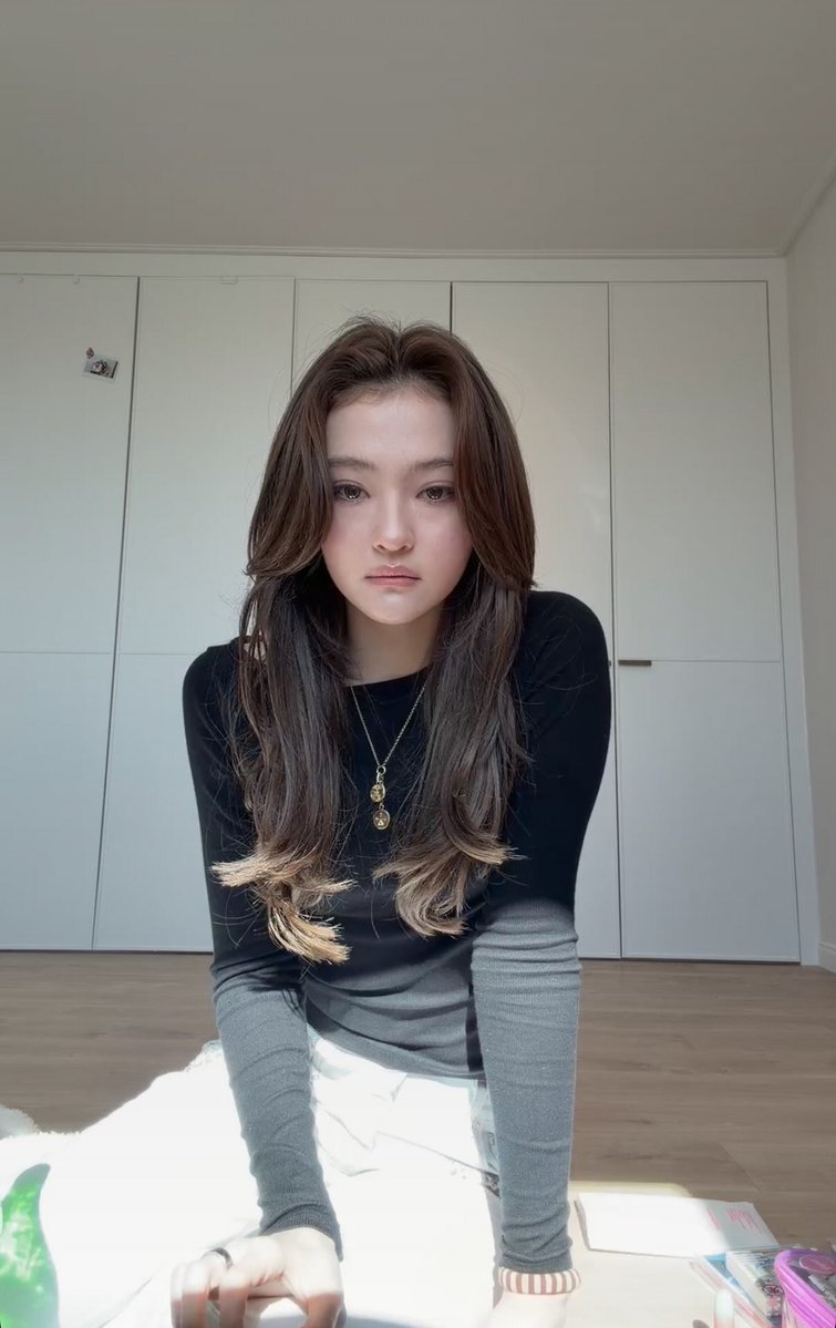 lysine250's tweet photo. อัดคลิปท่องอาขยานส่งครู https://t.co/SSfWCmIAMU