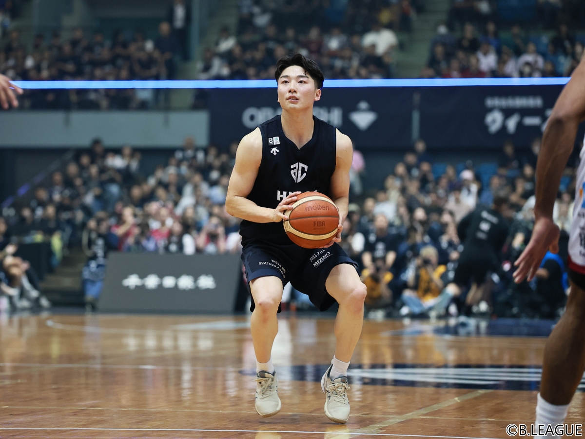 bbking_jp's tweet photo. 🏀Bプレミア得点ランキング日本人トップ10📝
富永啓生がリーグでも首位…黒川虎徹、岡田侑大が続く
https://t.co/1uITkiPQkw
各チーム4試合が終了したBプレミアリーグ戦。日本人選手の得点ランキングをまとめました。北海道の富永啓生は平均30.5得点でリーグ全体でも1位に君臨しています。 https://t.co/hQGgfsAMBP