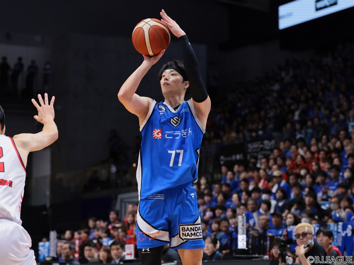bbking_jp's tweet photo. 🏀Bプレミア得点ランキング日本人トップ10📝
富永啓生がリーグでも首位…黒川虎徹、岡田侑大が続く
https://t.co/1uITkiPQkw
各チーム4試合が終了したBプレミアリーグ戦。日本人選手の得点ランキングをまとめました。北海道の富永啓生は平均30.5得点でリーグ全体でも1位に君臨しています。 https://t.co/hQGgfsAMBP