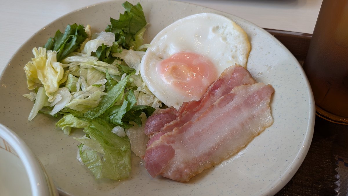 apollokosaba's tweet photo. 孤独のグルメリポート 
20261006

すき家 の 朝すき でちょっと早めのランチ
自社製ベーコンエッグ朝食ごはんミニ を¥30引きクーポン券を利用して¥410 でオーダー。

#孤独のグルメ
#すき家
#きのう何食べた
#グルメ
#ソロメシ
#ランチ
#モーニング

2740 https://t.co/BFh8mkaHpR