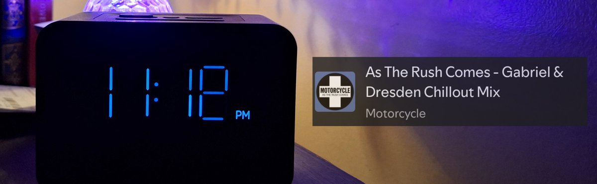 ItsNixter's tweet photo. Morning.☀️ @Jamiebower 
I hope you have a lovely day, and a nice time here later in the week. 
I hope everyone is kind.

(I do suffer from a mild form of dyslexia but I still think there is something wrong with my alarm clock.....😋 Time for a new one.) https://t.co/Y849WAq8hC