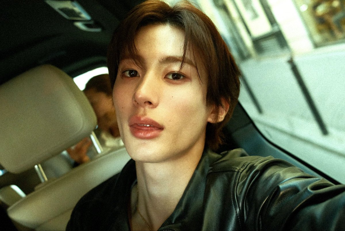 afterglowtwigs's tweet photo. face card no cash no credit มากกกกก เบ้าสุดยอดเกิน แอนตันเป็นผู้ชายโรแมนติกมาก อยากทำวิจัยจัง ฮีสามารถทำทุ��ช่วงชีวิตให้เหมือนอยู่ในหนังซักเรื่องขนาดนี้ได้ไง จะบ้าอะ ชอบแอนตันมาก he’s amazing https://t.co/KZQP1qsUVx