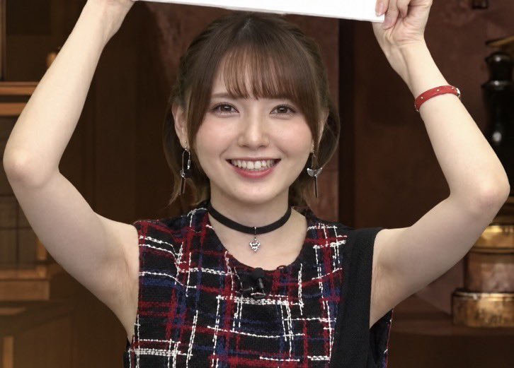 0izrd's tweet photo. 声優の鬼頭明里
美しすぎる脇を披露…。 https://t.co/C3SW45JCXA
