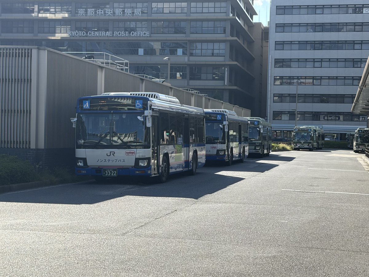 koukun_161's tweet photo. 運転したい。。

車庫まで運転させてくれませんか😭

大型の免許あります。。 https://t.co/RKO5Q3lb5b