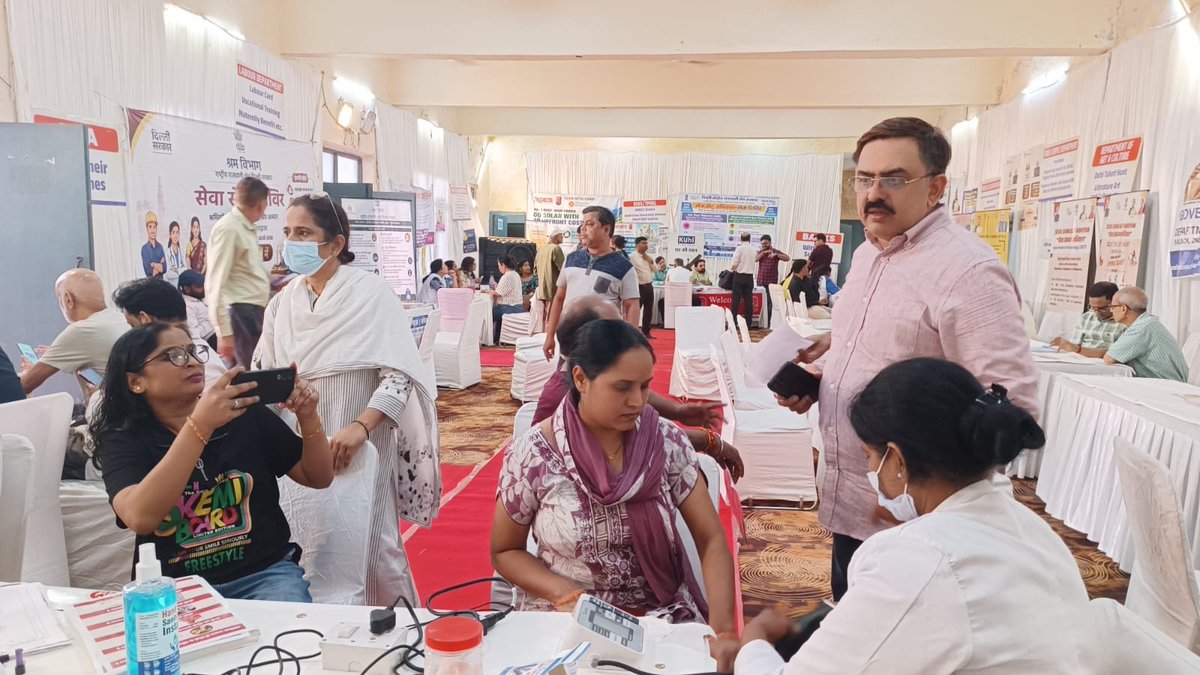 official_NITRD's tweet photo. 03-10-2026- Sewa Setu Shivir X-ray van and Hand Held xRay machine Ayushman Aarogya shivir for TB screening at Mehrauli Community Centre and Munirka Community Center Ber Sarai Dispensary
Total Footfall= 135
Male= 74
Female=27
HB= 101
SUGAR Test= 101
BP= 101
Total X Ray= 83 https://t.co/3hPbEX0ZaJ