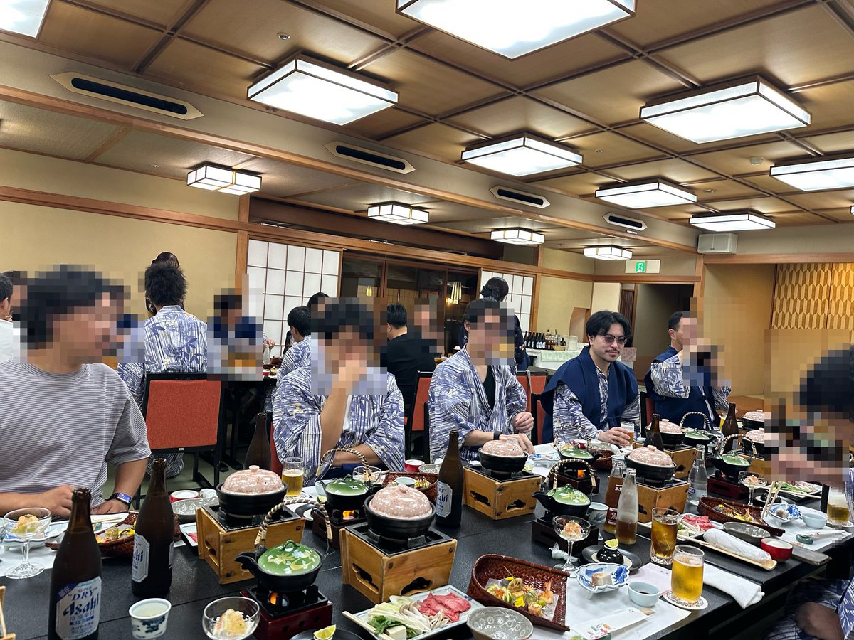 anikn1105's tweet photo. 飲んで笑って
食って笑っての
3日間の温泉合宿終了☑️

とにかく楽しかったな。

相場の話もしたけど、
ほとんどアホな話して笑ってた気がする🤣

大人になってから
こうやって集まれる仲間がおるってええな。

やっぱ仲間っていい。 https://t.co/4o5Jeuz0cr