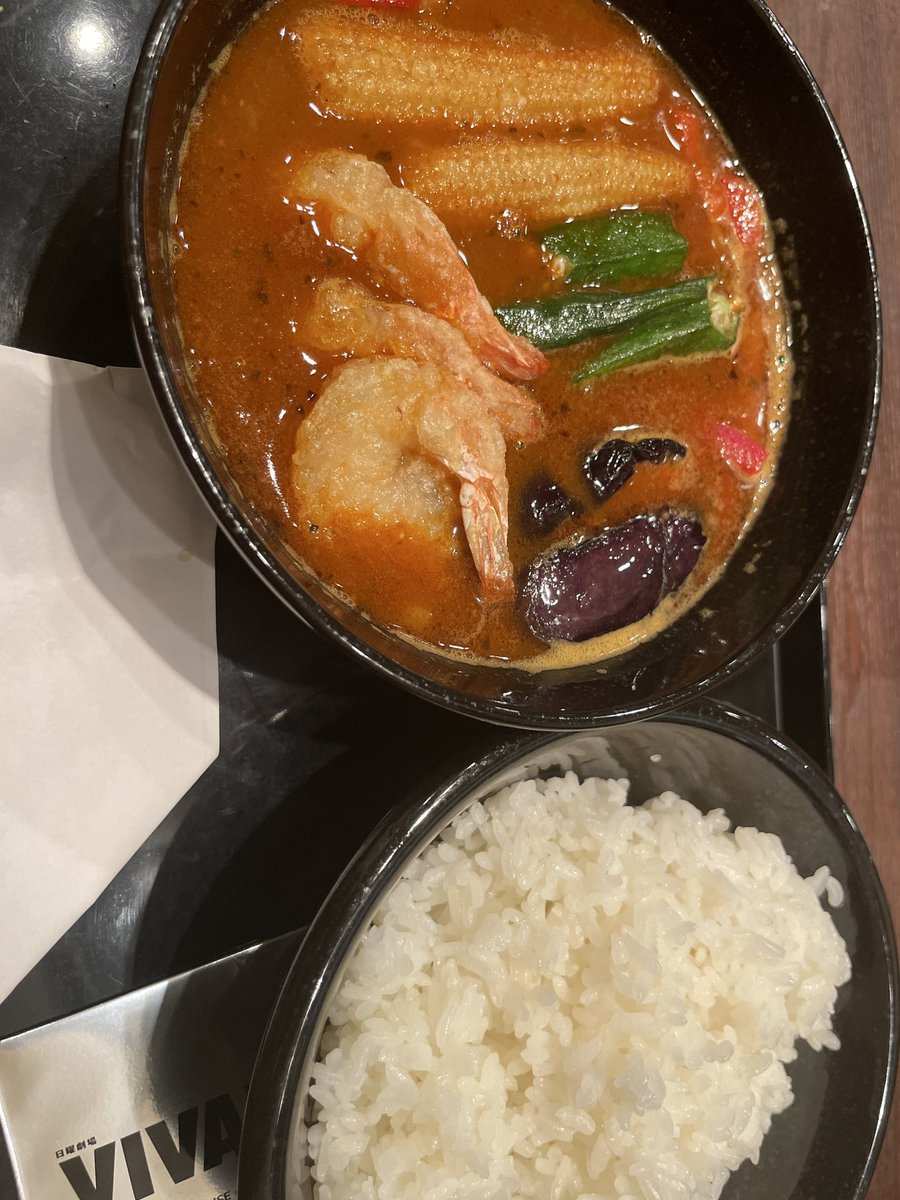 kahiiro99's tweet photo. セキュリティ祭、全体も上昇気味❓
最近のごはん、CoCo壱でトムヤムクンスープカレー🍛
具たっぷり、アチアチでおいしかったです❗️
VIVANTコラボでカードゲット。見てないけど話題になってるから今さら気になる〜 https://t.co/t6gJv4b4o8