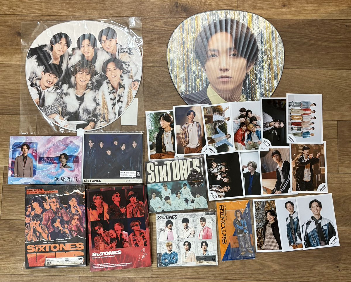c0m3__'s tweet photo. STARTO ENTERTAINMENT譲

譲 SixTONES（田中樹）
     SnowMan（渡辺翔太）
     HiHi Jets （橋本涼）
    下記画像

求 買取+送料

金額ご提示の上要相談。
大阪手渡しまたは郵送希望
検索よりお気軽にお声掛けください🙇‍♀️
 #SnowMan買取  #SixTONES買取   #HiHiJets買取   #橋本涼  #田中樹 https://t.co/kkmvnYPazu
