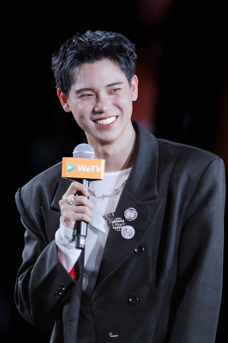 peacesspace's tweet photo. 050926

YW

,,

#yinyin_anw @yinyin_anw
#warwanarat @warwanarat
 #PoliceinLoveFanEXP https://t.co/GDtWWpMTeA