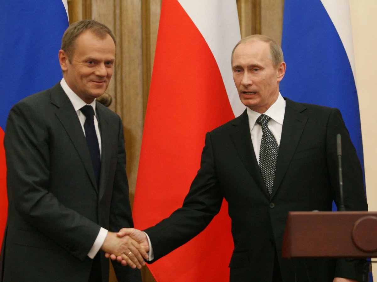 MrAdam81's tweet photo. @hannagw Biedny Tusk żeby tylko o tym wiedział to by nie kolaborował z Putinem. https://t.co/4PulC5SiK1
