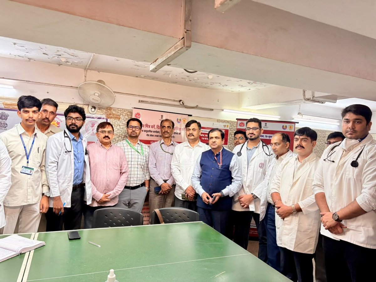 official_NITRD's tweet photo. 30.09.2026 | Ayushman Aarogya Shivir at Krishi Bhawan, New Delhi

X-ray Van-based TB screening was conducted at the Department of Agriculture &amp; Farmers Welfare, with 140 people screened. 124 X-rays, 140 Hb, blood sugar and BP tests were performed;

#TBMuktBharat #YesWeCanEndTB https://t.co/ayZucnqZa6