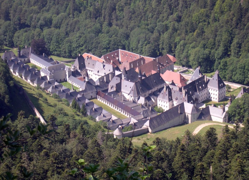 ClaudioCenta1's tweet photo. Oggi san Bruno (1030-1101). Canonico di Colonia, abbandonò la diocesi in dissidio col vescovo Manasse, simoniaco. Trovò il suo approdo nella calle della Chartreuse (il latino Cartusia) nel Delfinato (sud-est Francia). Nel 1084 inizio dei Certosini.
Si può dire che san Bruno🔽 https://t.co/TdfEDW3a6Y