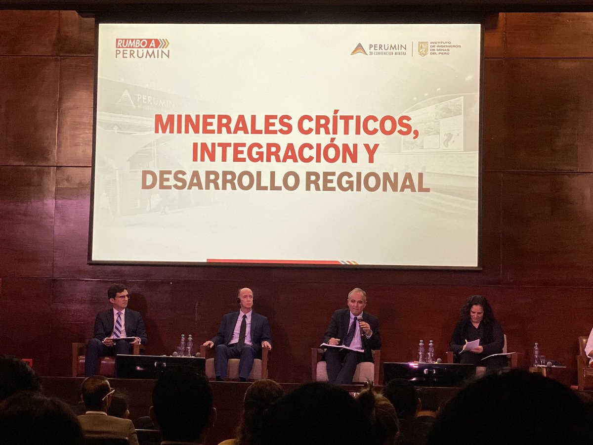 Enrique_JEGA's tweet photo. ⛏️🇵🇪 Minerales críticos: el Perú tiene recursos, pero el reto es convertirlos en inversión, desarrollo regional y valor estratégico para el mundo. #EGArbulu #IIMP #Perumin https://t.co/6KfoMtnbRM