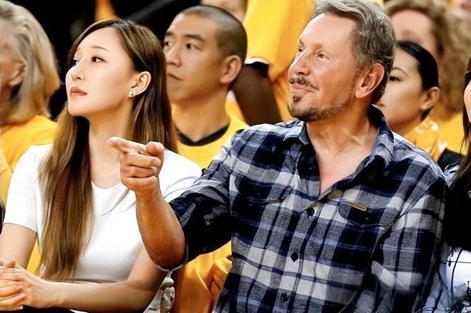 heisinvwu's tweet photo. 人生真正的快乐就是泡妞。如果一个人没有这种快乐，他的精神世界必然难以振奋。当然如果实在没能力找到美女就退而求其次用四大皆空自我麻痹。男女相悦，心欢气和，神魂清健，百脉调和。 https://t.co/bPYYSH4qRn
