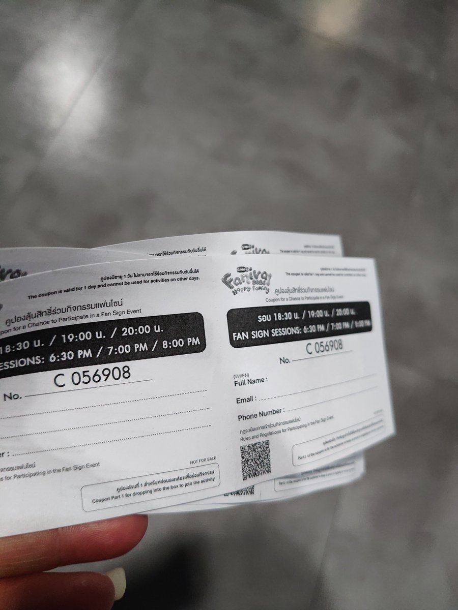 yangm1218's tweet photo. WTS｜6/10 sign coupons

SkyNani มี��ูปองไซน์เหลือ 3 ใบค่ะ
ใบละ 150 บาท

#GMMTVFANIVAL2026HappyFamily #ตลาดนัดgmmtv #ตลาดนัดgmm #SKYNANI #สกายนานิ https://t.co/J5rbUzIyVi