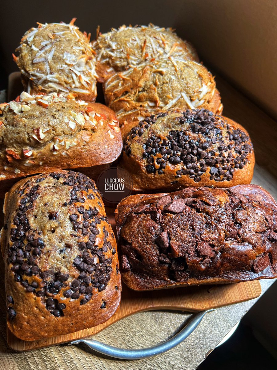 adaezennaji_'s tweet photo. Good morning ☀️ 
The bakery is open to take your banana bread orders for today. 
Send a dm to @luscious_chow to order. https://t.co/W5sInG803w