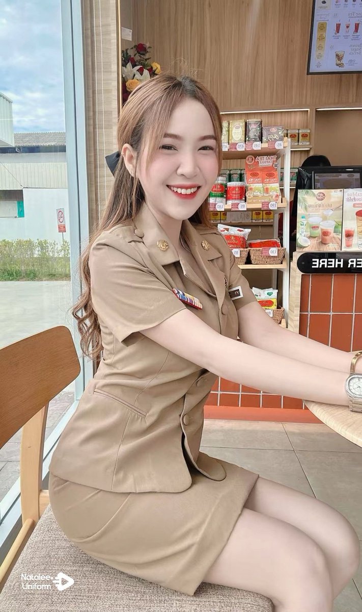 sonrie_pavo's tweet photo. เลิกเป็นคนเหงา เเล้วมาเป็นของครูดีกว่า https://t.co/2XLiBA0m76