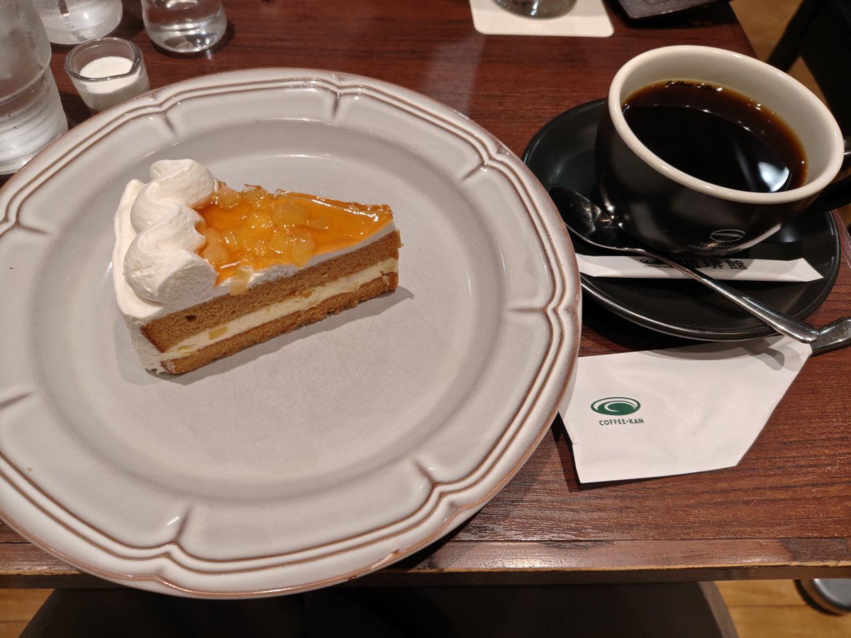 keyword_ID's tweet photo. リンゴの季節！！ https://t.co/ARc6yl2r6f