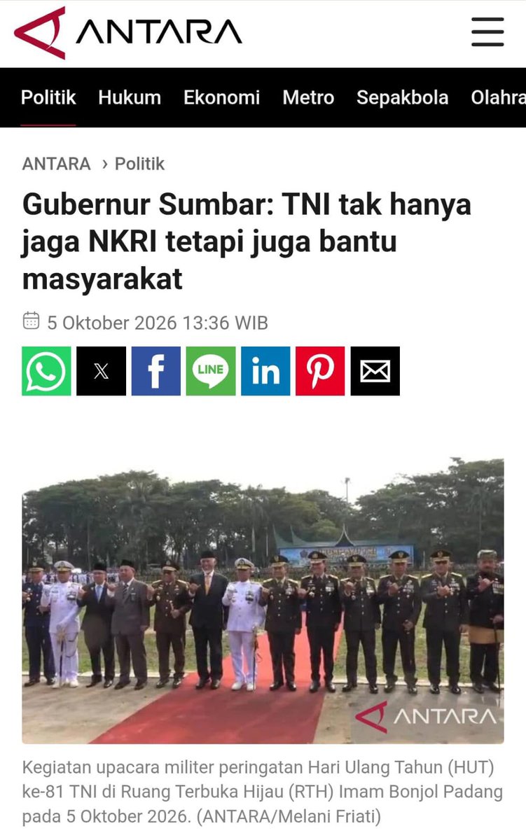 Akmaladanaa's tweet photo. TNI bangun infrastruktur penyambung desa terpencil dengan dunia luar. Upaya itu bukti nyata dedikasi tanpa pamrih.  Bersatu Bersama Rakyat https://t.co/w2WwnRMFHc