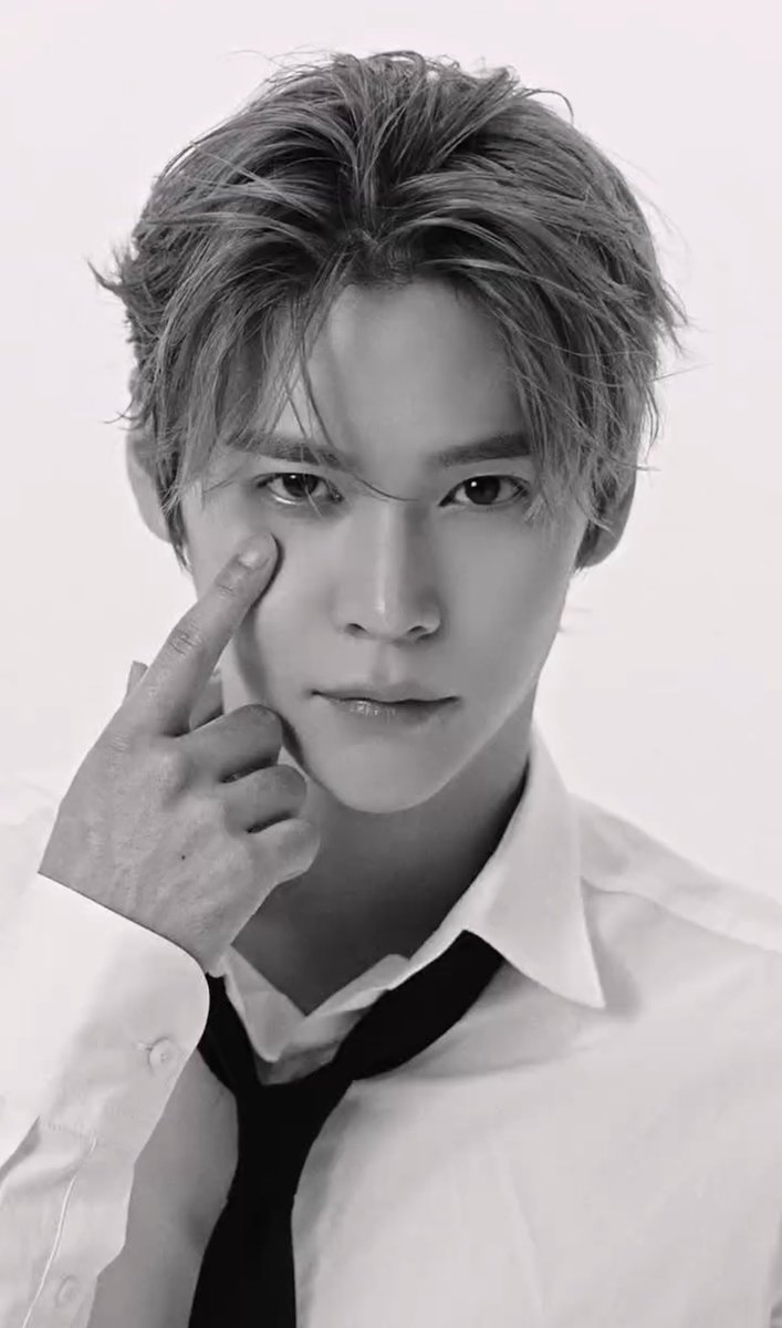 littlecusso's tweet photo. ขึ้นชื่ออยู่แล้วเรื่องมุมของใบหน้า ยิ่งเป็น front view นี่คือโหงอะ หล่อมาก https://t.co/q9bS6X4JLs