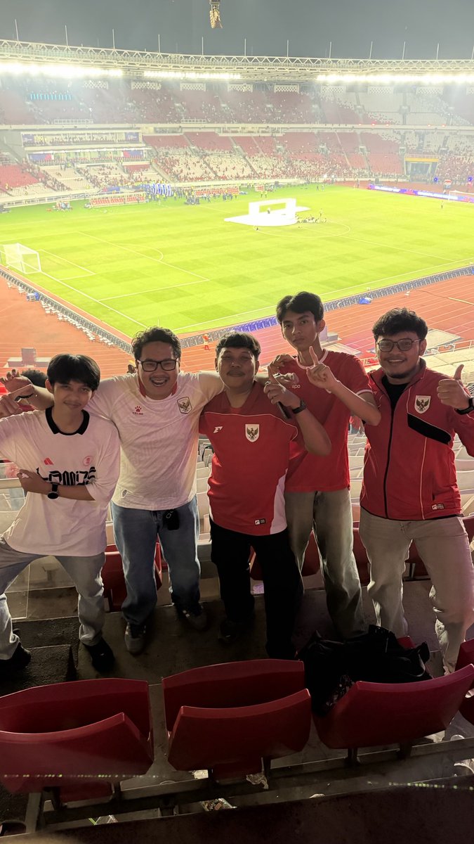 donsskiii's tweet photo. mimpi bocah di tahun 2010 yg nangis karena gonzales gagal juara, 16 tahun kemudian kita berhasil menaklukan ASEAN.

TERIMA KASIH INDONESIA🥹🇮🇩🏆 https://t.co/bnB8dzCNP0