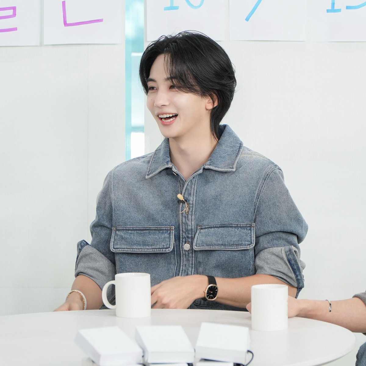 JEONGHAN_moment's tweet photo. 살롱드립 유튜브 커뮤니티

#정한 #세븐틴 https://t.co/A5fRtGnzJf
