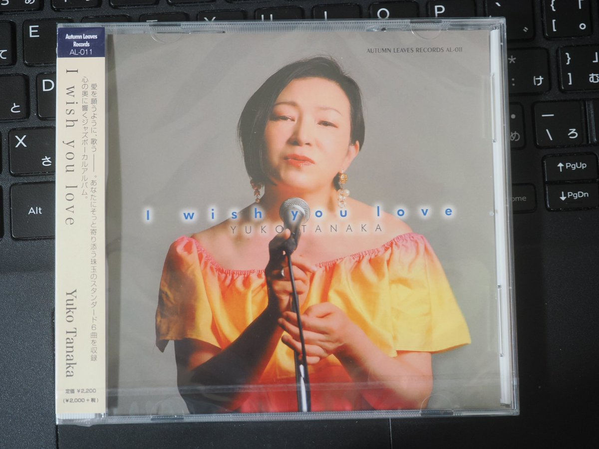 damefkin's tweet photo. CD届いた！！
めっちゃ素敵なアルバム！！
そして自分のクレジットに自分の名前があるのめっちゃ嬉しい！！

CDこちらから購入可能です！！

https://t.co/696ijNEgoX https://t.co/bBb3LnVlMD