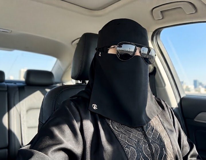 rxin01's tweet photo. النقاب مارح نشيله 
الخمار مارح نشيله
وخليكم تموتون قهههر 
النقاب
مو مستوى اجتماعي 
مو عادات وتقاليد 
مو ستايل 
-النقاب فرض يعني جنة ونار 🤍!!
#٢٠٣٠_بلا_نقاب5 https://t.co/4uT77jx7Su