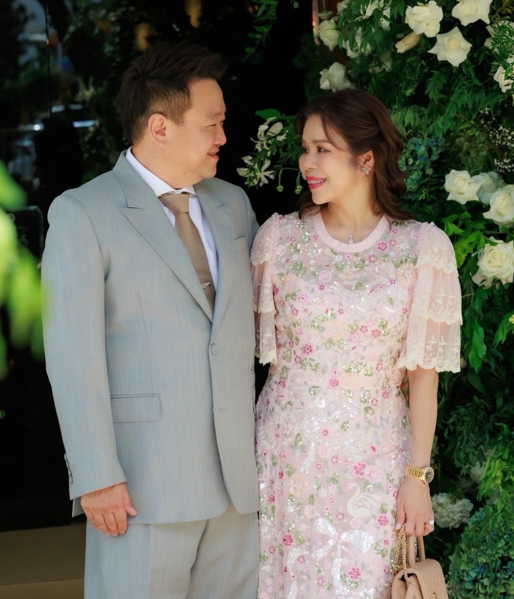 bkpphome's tweet photo. ป๊าม๊า 2 บ้านหวานกันมากกกกก สมกับเป็นต้นแบบความรักที่ดีของลูกๆจริงคับ น่ารัก🥹🫶🏻 https://t.co/Te1hpUYqJG