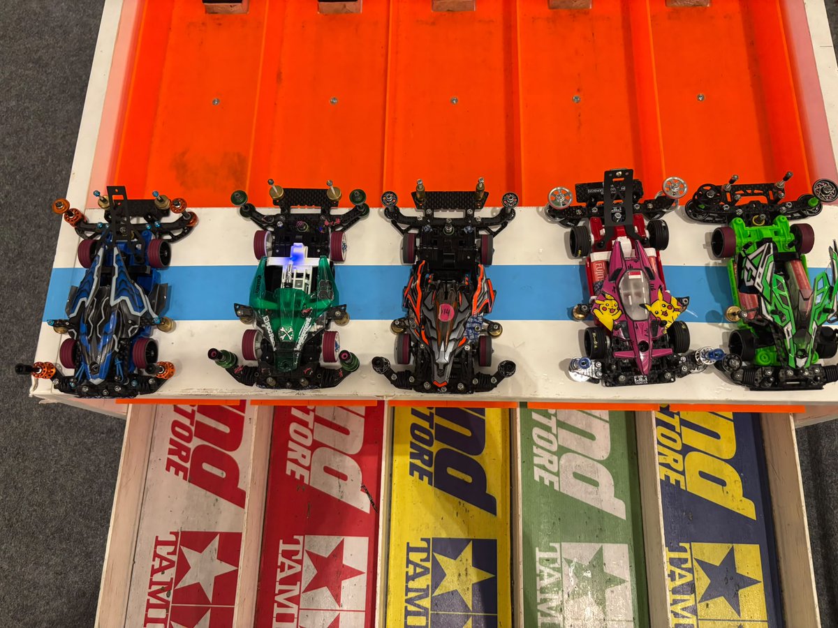 THEPLYGRNDSG's tweet photo. Singapore Mini 4wd Lion Cup 2026 #tamiya #tamiyamini4wd #四驱车 #三二四驱 #ミニ四駆 #ミニ四駆Pro #tamiyasingapore #igsg #tamiyaasia #theplaygroundsg #theplayground #タミヤ #ミニ四駆 #mini4wd #enomoto #sigworks #forcelabo #tamiyaalliance #Mini4wd #LionCup https://t.co/SOGhLrdnQS