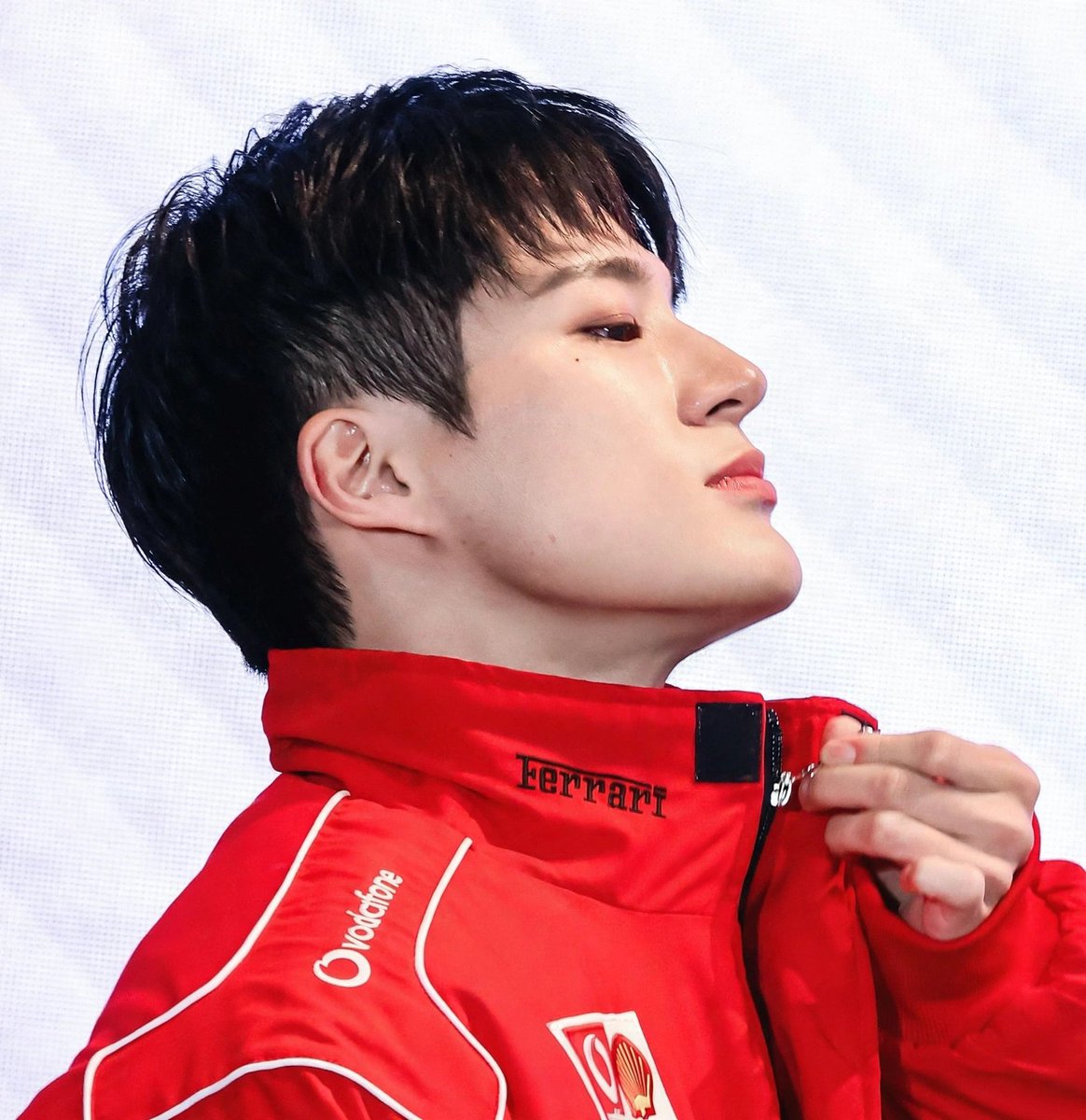 Jian_xiu08's tweet photo. his nose is really serious about being a nose https://t.co/UMCyMl2LI2