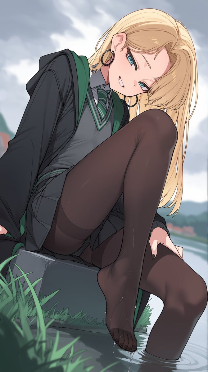 Hsin2DFD's tweet photo. Ugh....very special post today as it's the first RT game~

It works like this💚 

10$ per like!

10$ per RT!

10$ per comment (1 per person)

Let's make this cutie broke and myself richer.. I would need new makeup.. This time buying green one ~💚 

My pet is so.. addicted to me~ 💚

@QueenHestia231 right?.. It stays up for a one day.. I hope you won't lose much hehe.. ~💚

#2dfd #malfoid #feet

Art: pelipellai