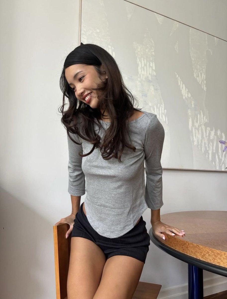 rubyvfae's tweet photo. she's my fav thinspo https://t.co/ufTuqJIkaG