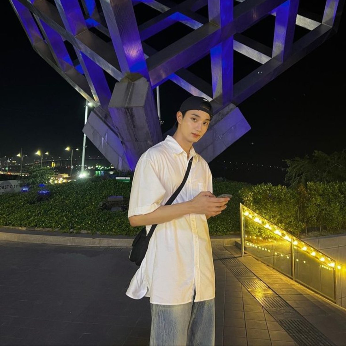 SFT01JAEWON's tweet photo. Sifut only. 
Dikulum dikunyah, selamat pagi/siang/sore/malam, senior. 

ditelan dikumur, temenan lur.
diaduk diasah, leave a trace yah.

Ditegur disapa, followback jangan lupa.💁🏻‍♂️ https://t.co/ROFosJsZgy