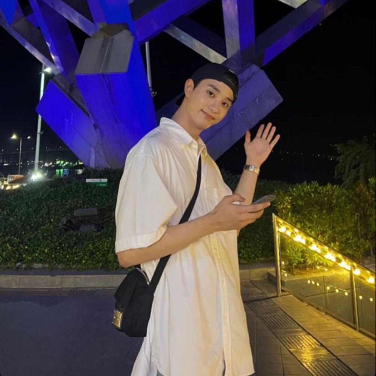 SFT01JAEWON's tweet photo. Sifut only. 
Dikulum dikunyah, selamat pagi/siang/sore/malam, senior. 

ditelan dikumur, temenan lur.
diaduk diasah, leave a trace yah.

Ditegur disapa, followback jangan lupa.💁🏻‍♂️ https://t.co/ROFosJsZgy