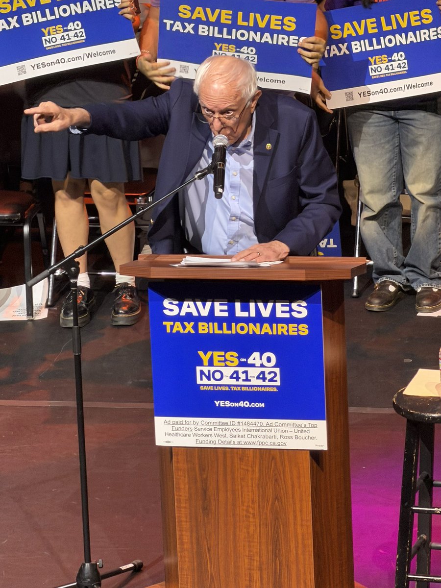 Key22051's tweet photo. Saw someone kinda cool today. Remember California oomfs to vote yes on prop 40 and no on 41,42, and 43 https://t.co/fdtdjXHq7D