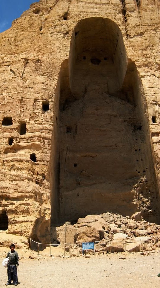 TripoverApp's tweet photo. The Great Buddha of Bamiyan

The Great Buddha of Bamiyan was a very big statue in Afghanistan. It was in the Bamiyan Valley, on the old Silk Road. People made it in the 6th century.

🗺️Central Afghanistan, about 130 km from Kabul
The big Buddha was 55 metres tall. The small Buddha was 38 metres tall.

The statue showed ideas from Greek, Persian and Indian art. Workers cut it into the rock. Then they put mud and straw on it and painted it.

Many Buddhist monks lived there. They stayed in caves and monasteries. It was one of the biggest Buddha statues in the world.

In March 2001, the Taliban destroyed the statues with dynamite. They said the statues were against Islam.

Today the statues are gone. Only big empty holes in the rock are left.