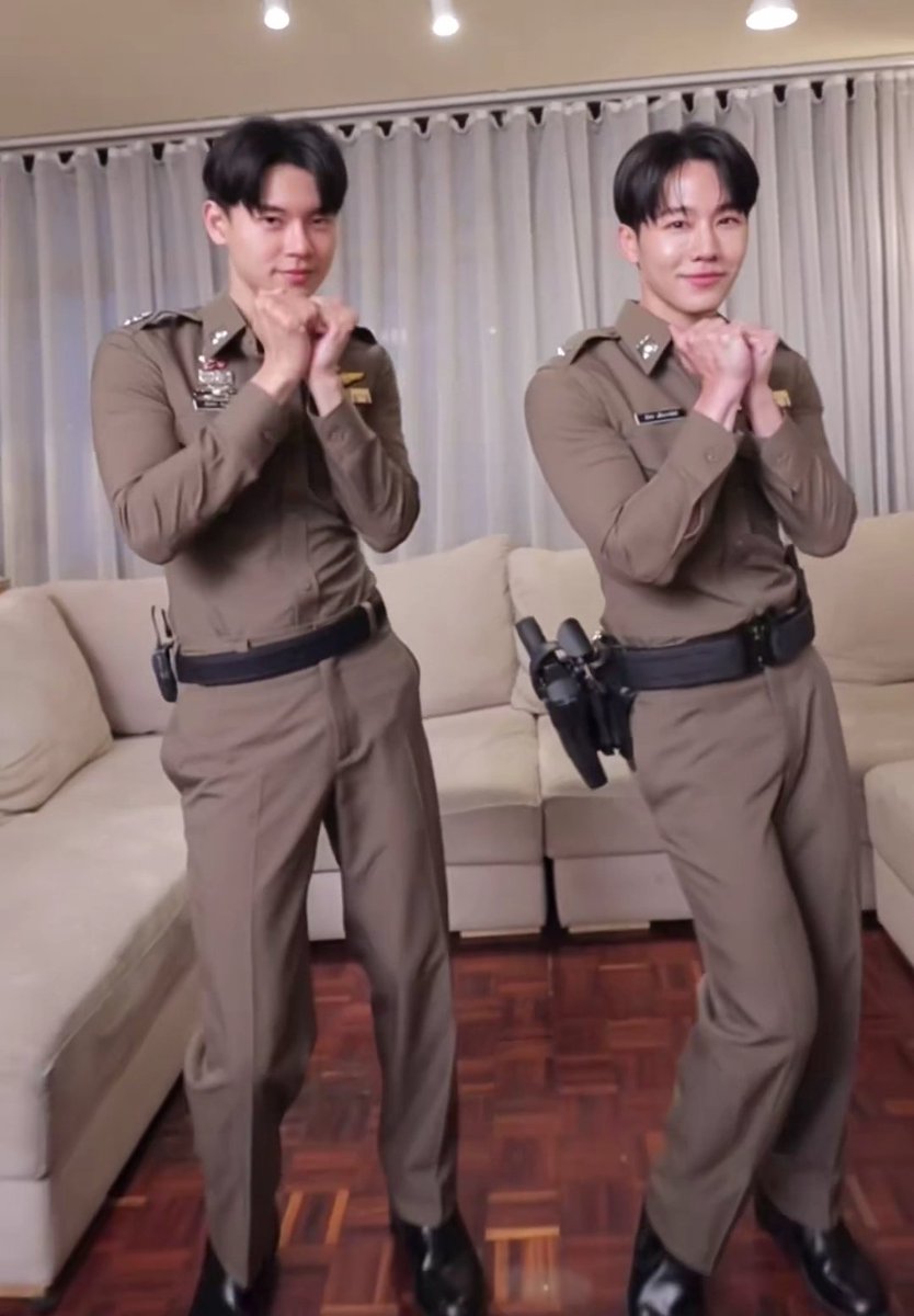 ukidll2's tweet photo. ไลน์เต้นเมะ                                      ไลน์เต้นเคะ

5555555555น่ารักเว้ยยยยยยย 🙂‍↕️ https://t.co/6mELwOrME8