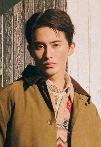marklopsemangka's tweet photo. BULE CANADA BANGETTTTTTT 😭🫶🏻 https://t.co/AgwuRi9lQo